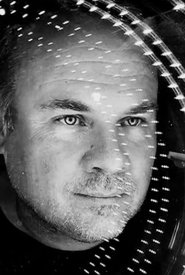 Steve Exeter portrait