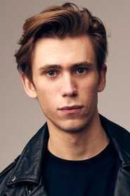 Owen Teague portrait