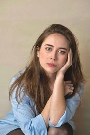 Mia Russell portrait