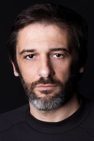 Emanuel Arada portrait