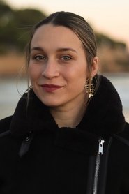 Alexandra Croitoriu portrait