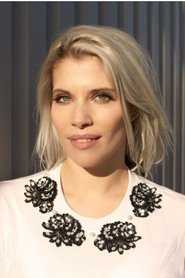 Pips Taylor portrait