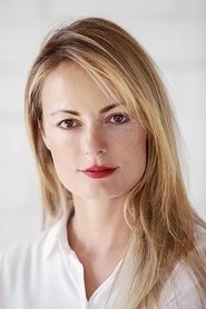 Ivana Miño portrait