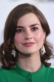 Laurie Nunn portrait
