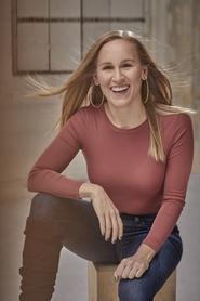 Stephanie Torns portrait