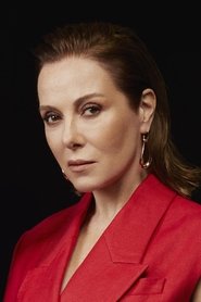 Zuhal Olcay portrait