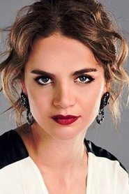 Tuğçe Kazaz portrait