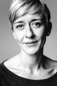 Lucy Ellinson portrait