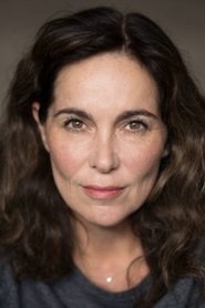 Fiona Dolman portrait