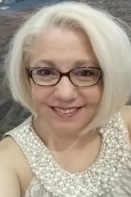 Gloria Bishop portrait