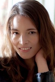 Julie-Chloé Mougeolle portrait