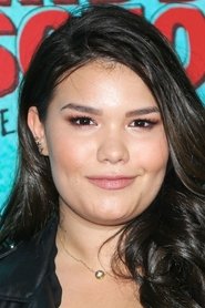 Madison De La Garza portrait