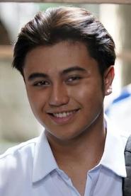 Itan Magnaye portrait