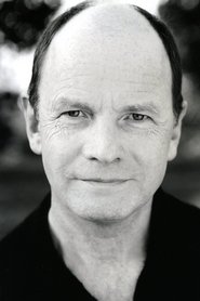 Simon Chandler portrait
