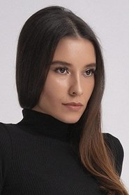 Açelya Özcan portrait