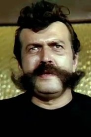 Masist Gül portrait