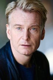 Paul McEwan portrait