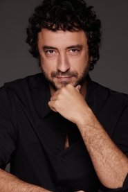 Miguel Ramiro portrait