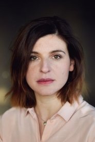 Eva Bay portrait