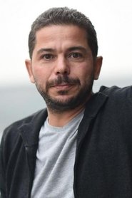 Atılay Uluışık portrait