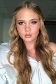 Alesya Guzko portrait