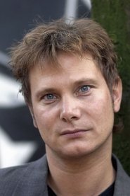 Fabian Harloff portrait