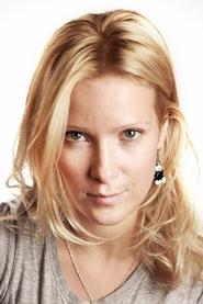 Anna Slyu portrait