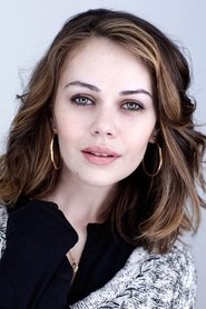 Alexis Dziena portrait