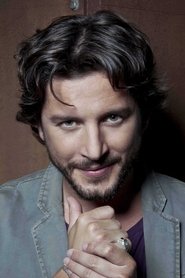 Manuel Carrasco portrait