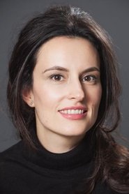 Dolya Gavanski portrait
