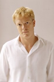 Toby Spence portrait