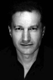 Reza Serkanian portrait