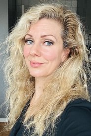 Christin Magdu portrait