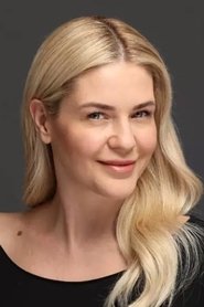 Emine Ün portrait