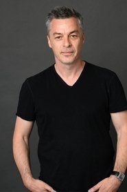 Janek Sirrs portrait