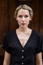 Julia Gruber portrait