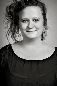 Nóra Rainer-Micsinyei portrait