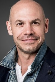 Maxim Martin portrait