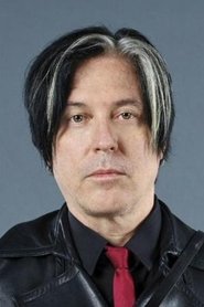 Troy Van Leeuwen portrait