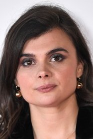 Gwyneth Keyworth portrait