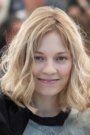Viktoriya Miroshnichenko portrait