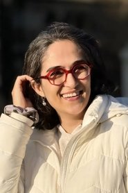 Elahe Esmaili portrait