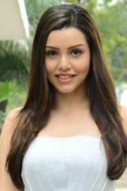 Kyra Dutt portrait