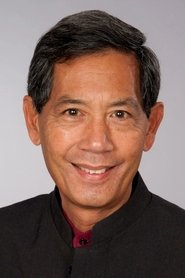 Sucharit Bhakdi portrait