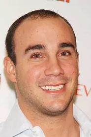Zach Cohen portrait