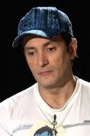 Simón Ratziel portrait