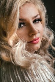 Sierra Loxton portrait