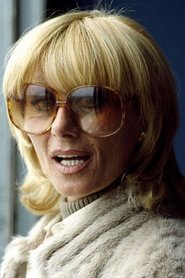 Sandra Mondaini portrait