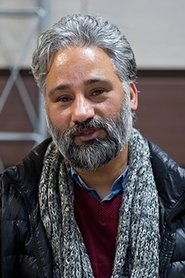 roholah zarif portrait