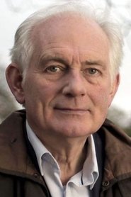 Dan Cruickshank portrait